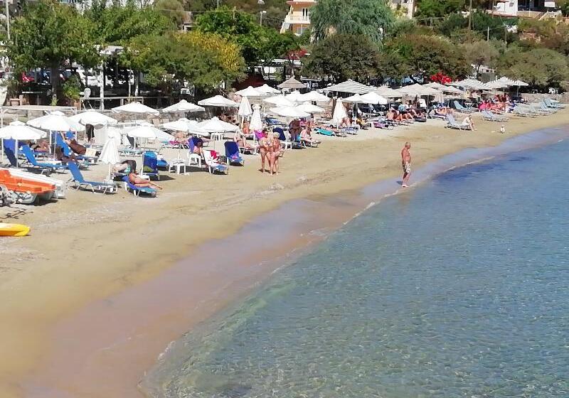 فندق Faedra Beach