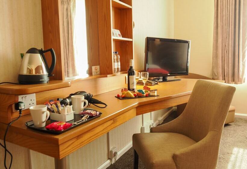 酒店 Future Inn Cardiff Bay