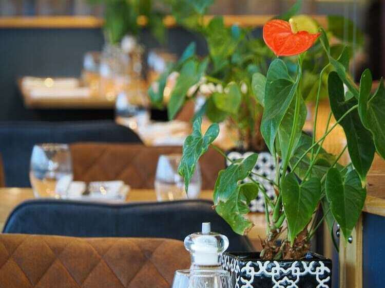 酒店 Future Inn Cardiff Bay