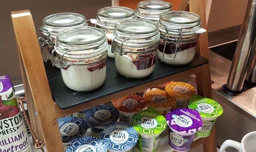 酒店 Future Inn Cardiff Bay