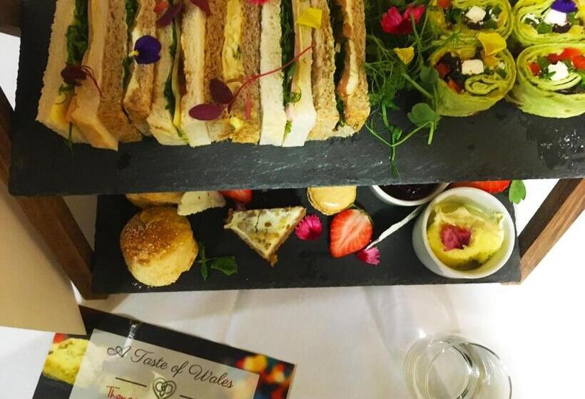 酒店 Future Inn Cardiff Bay