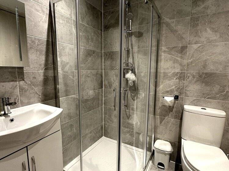 בית מלון כפרי Gainsborough Lodge