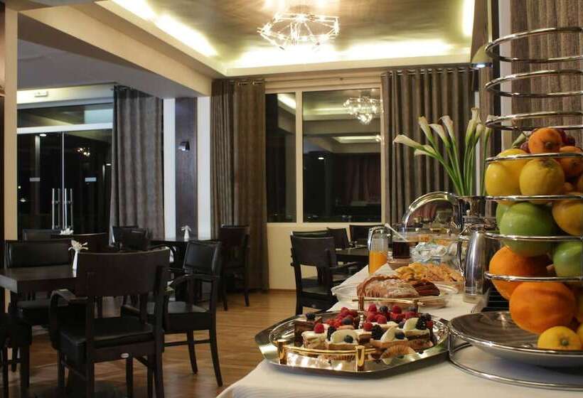 Отель Galaxy Art