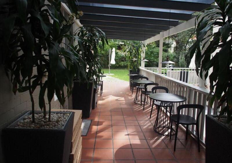 酒店 Glenferrie Lodge