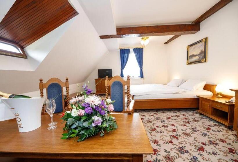 בית מלון כפרי Gold