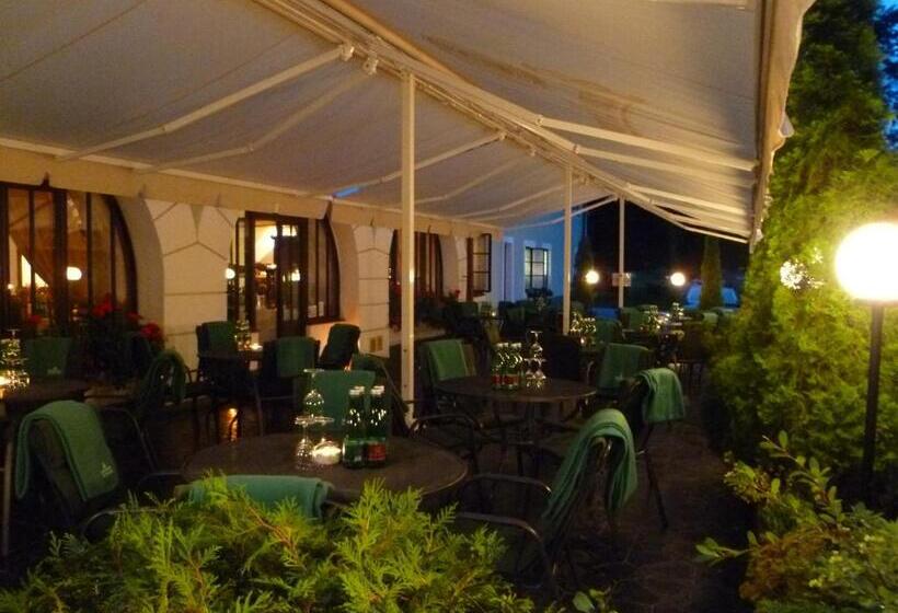 בית מלון כפרי Gold