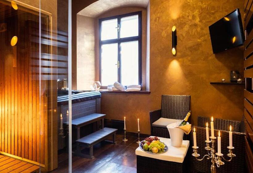 בית מלון כפרי Gold