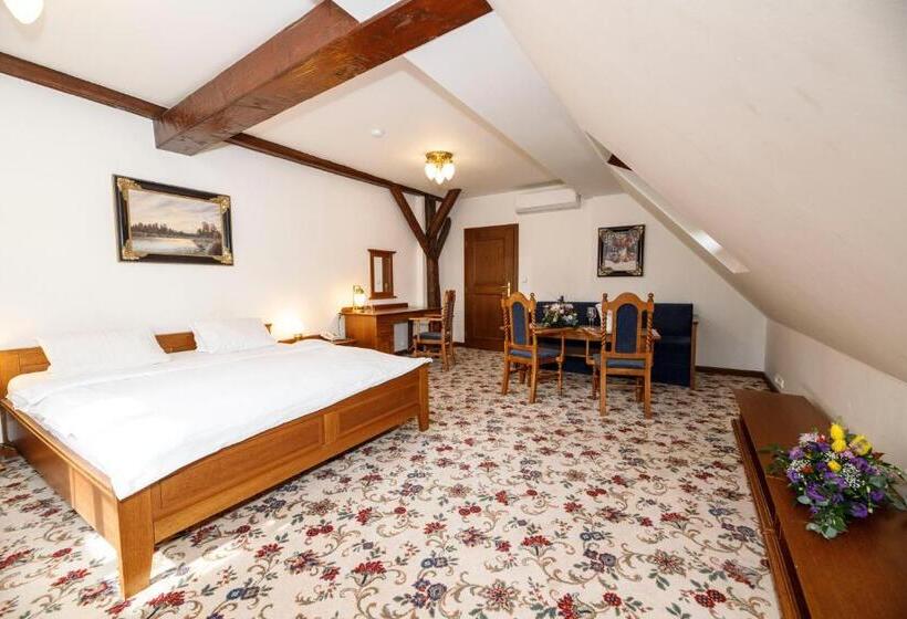 בית מלון כפרי Gold