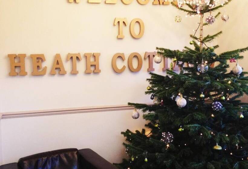 فندق Heath Cottage