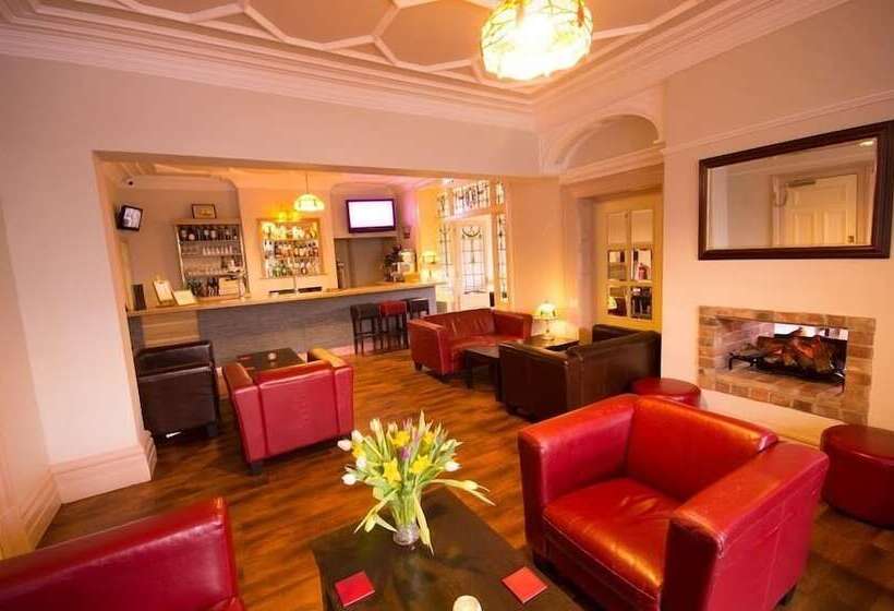 فندق Heath Cottage