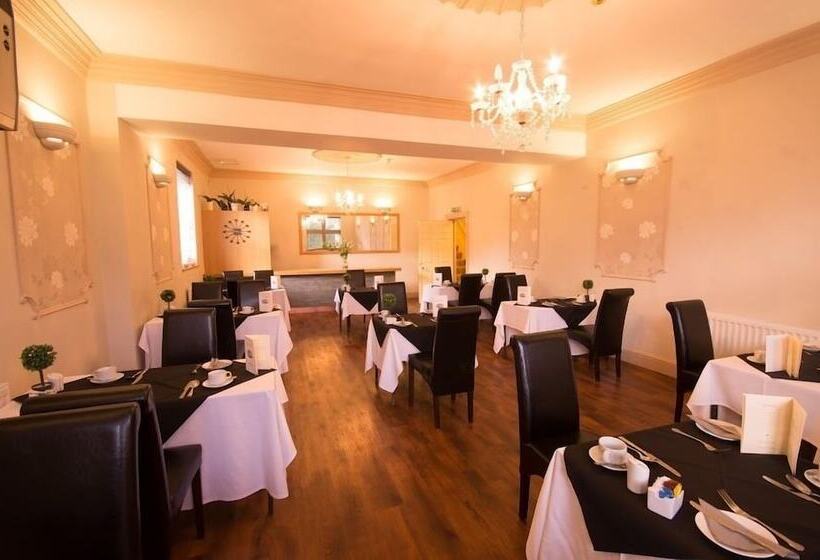 فندق Heath Cottage