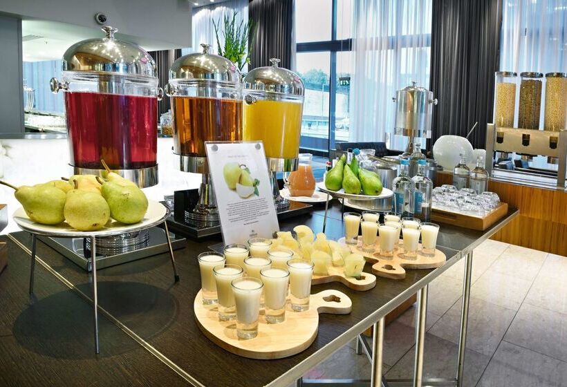 ホテル Hilton Manchester Deansgate