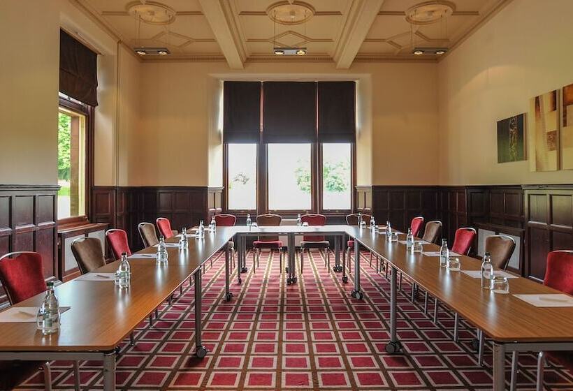 בית מלון כפרי Holiday Inn Dumfries, An Ihg