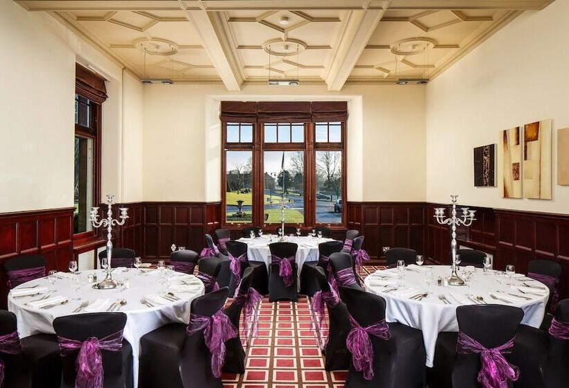 בית מלון כפרי Holiday Inn Dumfries, An Ihg