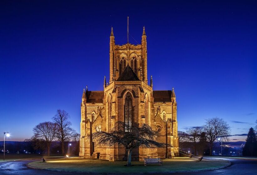 בית מלון כפרי Holiday Inn Dumfries, An Ihg