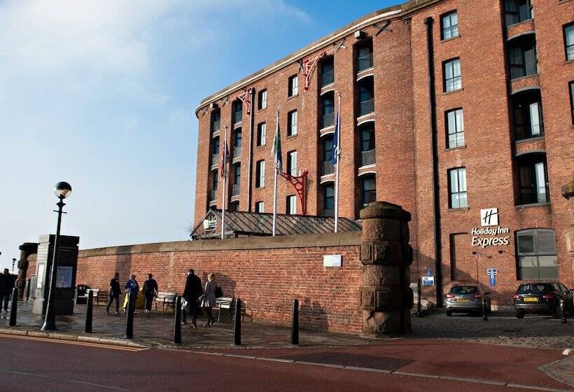 فندق Holiday Inn Express Liverpool Albert Dock, An Ihg