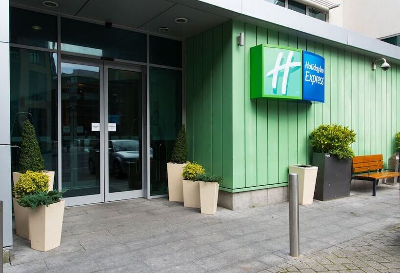 ホテル Holiday Inn Express Newcastle City Centre, An Ihg