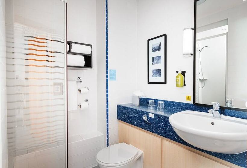 Отель Holiday Inn Express Shrewsbury, An Ihg