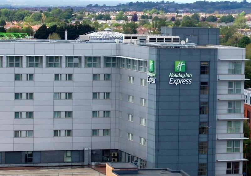 ホテル Holiday Inn Express Swindon City Centre, An Ihg