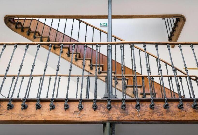 בית מלון כפרי Hôtel Des Tonneliers