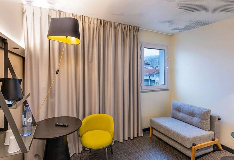 בית מלון כפרי Ibis Barcelona Aeropuerto Viladecans