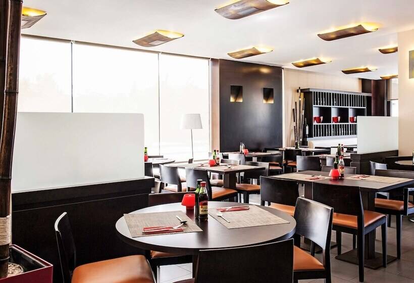 Отель Ibis Barcelona Molins De Rei