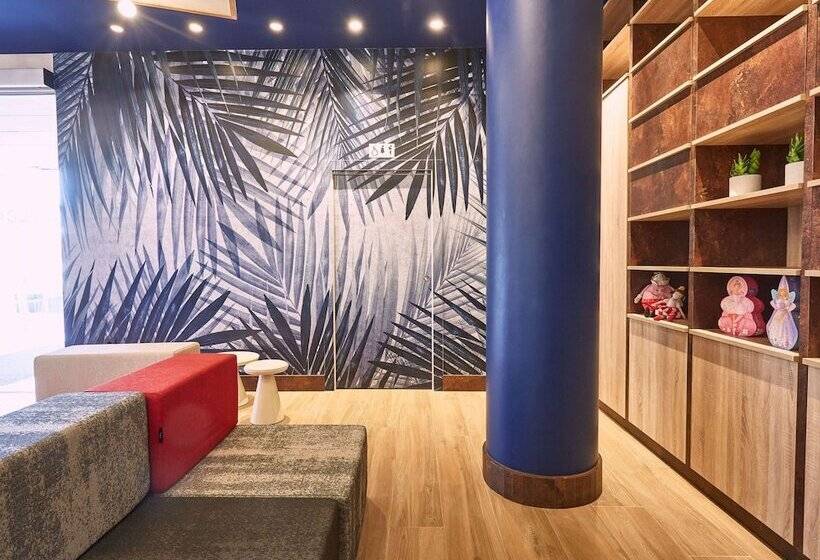 Отель Ibis Elche