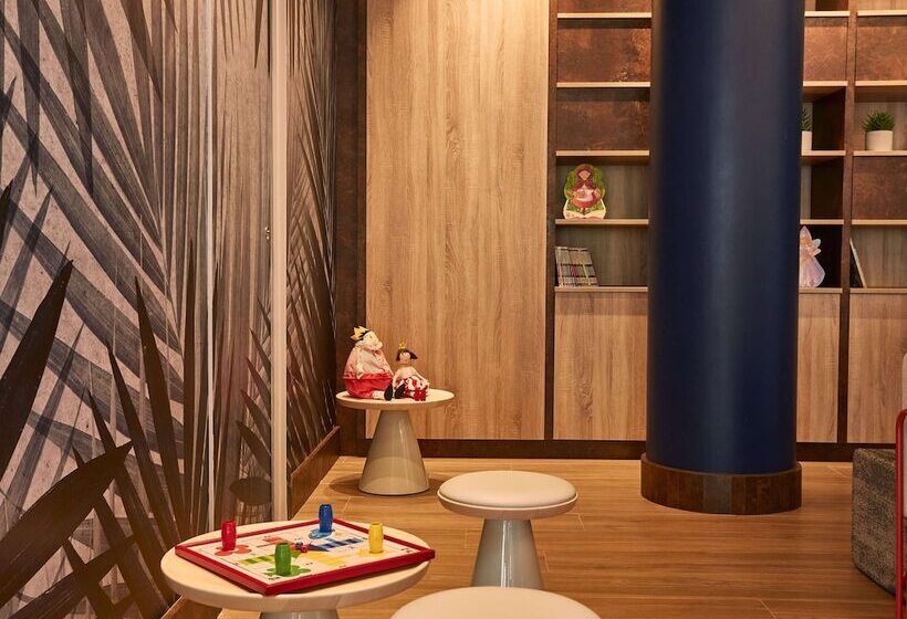 Отель Ibis Elche