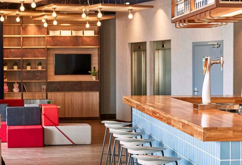 Отель Ibis Elche