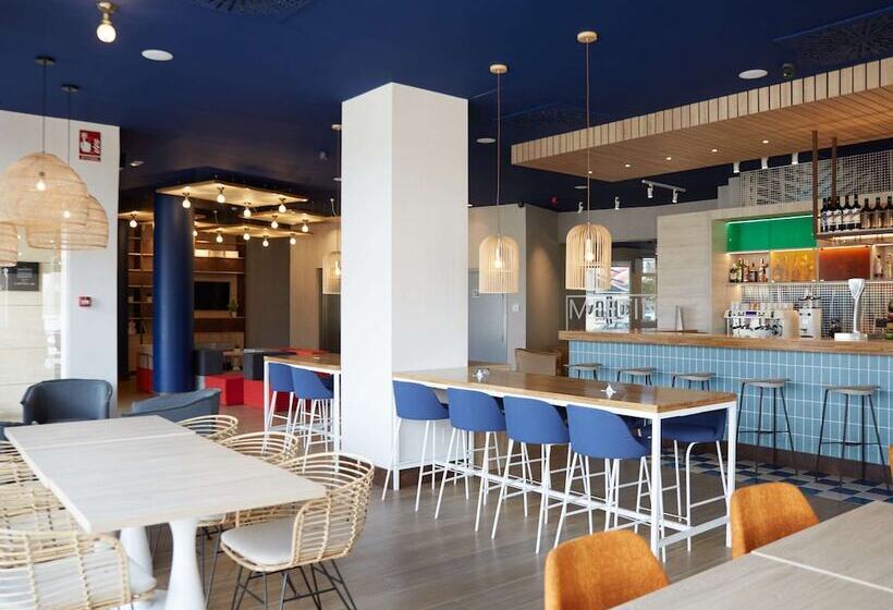 Отель Ibis Elche