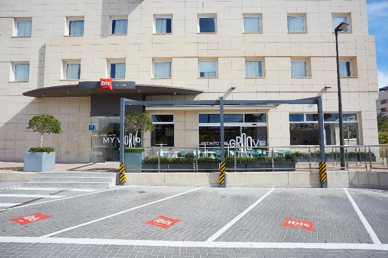 Отель Ibis Elche