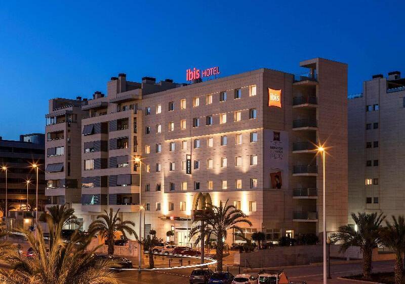 Отель Ibis Elche