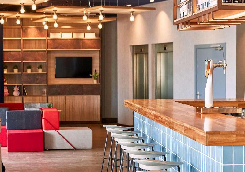 Отель Ibis Elche