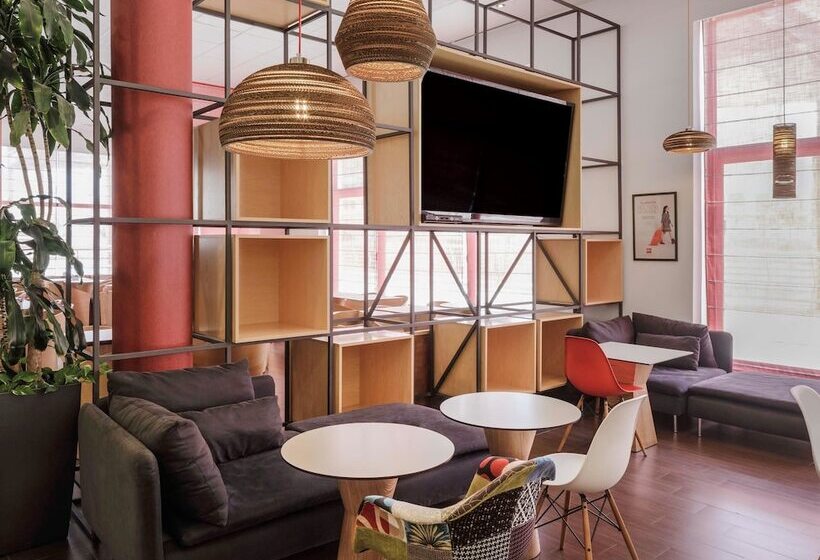 هتل Ibis Malaga Centro Ciudad