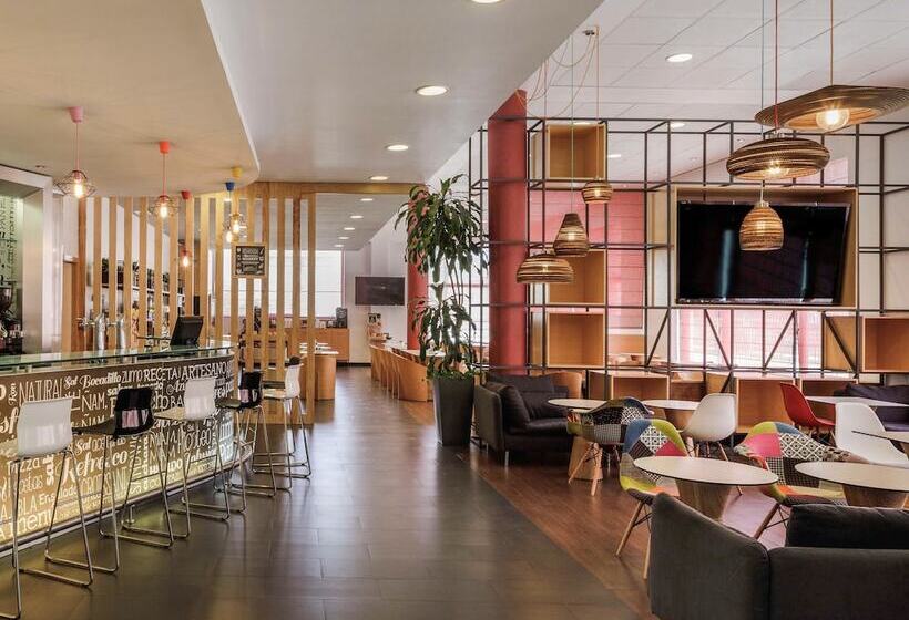 هتل Ibis Malaga Centro Ciudad