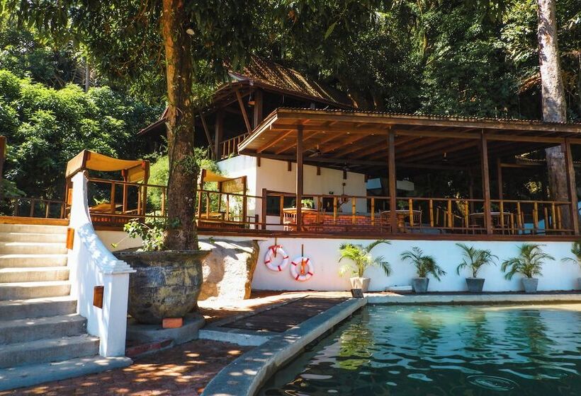 Hotel Japamala Resort By Samadhi – Age 12 And Above Only