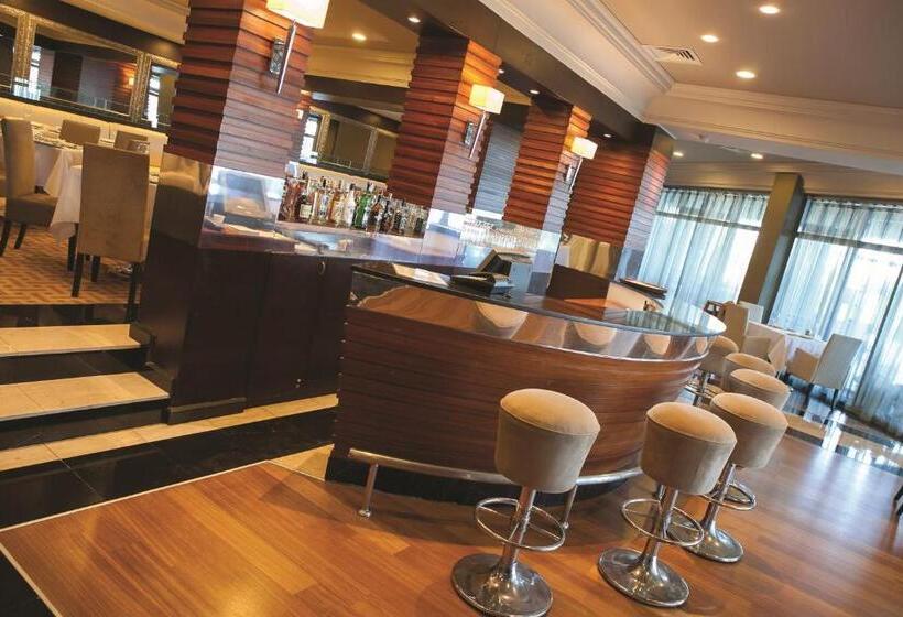 Kolin Hotel Spa & Convention Center