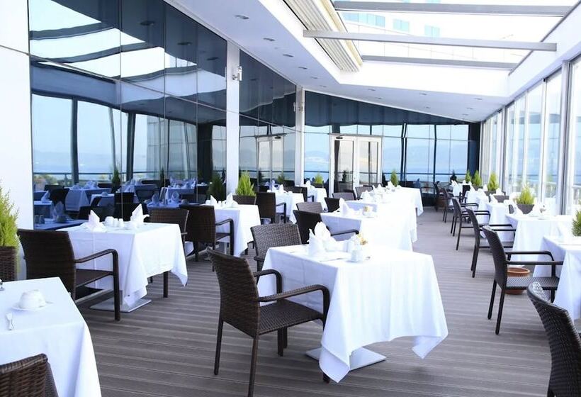 Kolin Hotel Spa & Convention Center