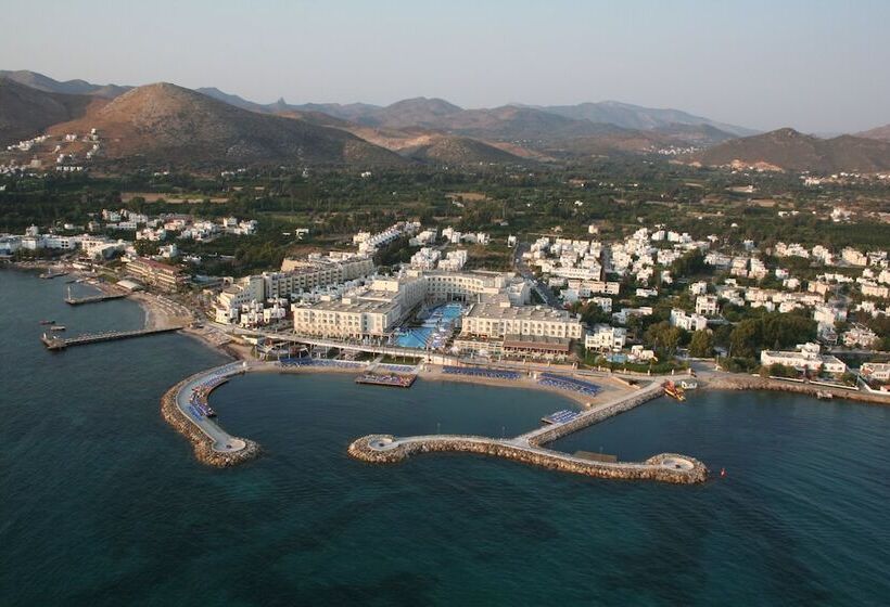 Отель La Blanche Resort & Spa