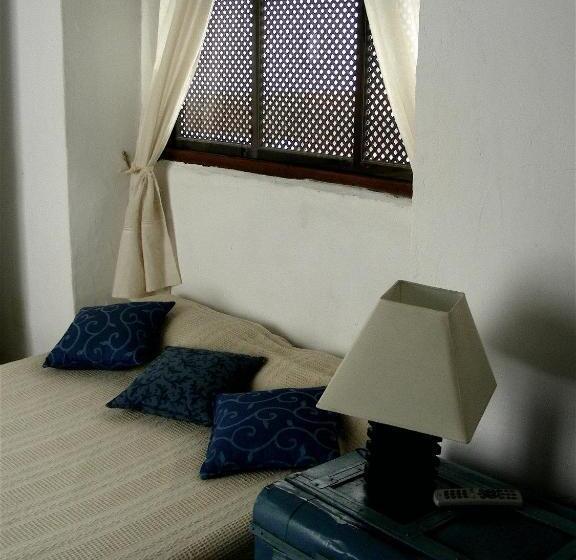 هتل La Casa De Bovedas Charming Inn