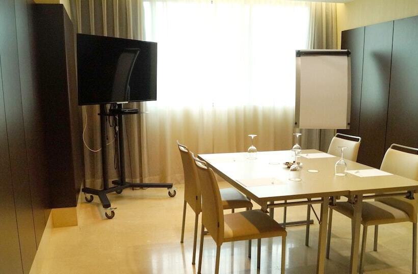 Lcb Hotel Fuenlabrada