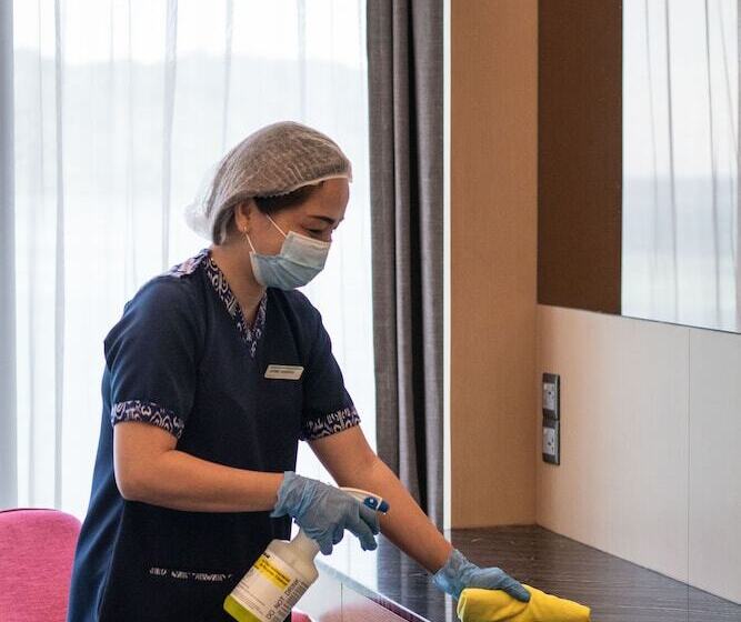 בית מלון כפרי Le Méridien Kota Kinabalu