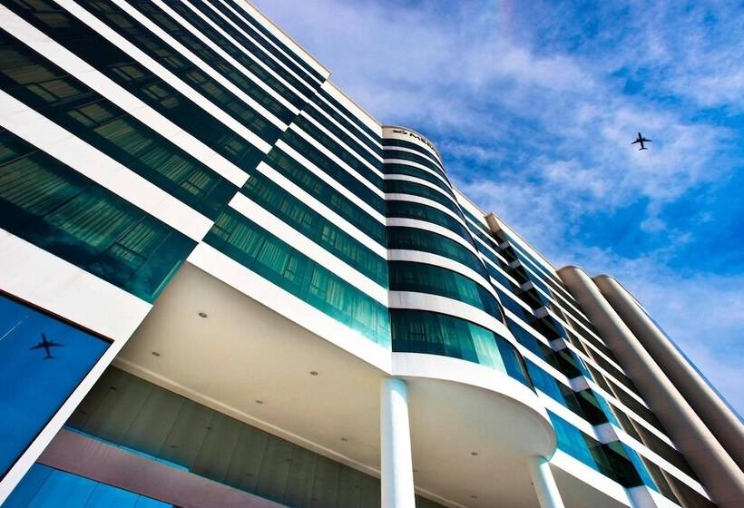 בית מלון כפרי Le Méridien Kota Kinabalu