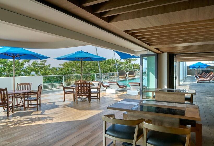 בית מלון כפרי Le Méridien Kota Kinabalu