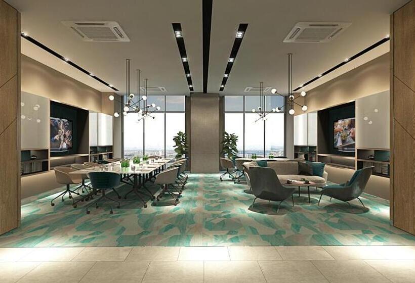 בית מלון כפרי Le Méridien Kota Kinabalu