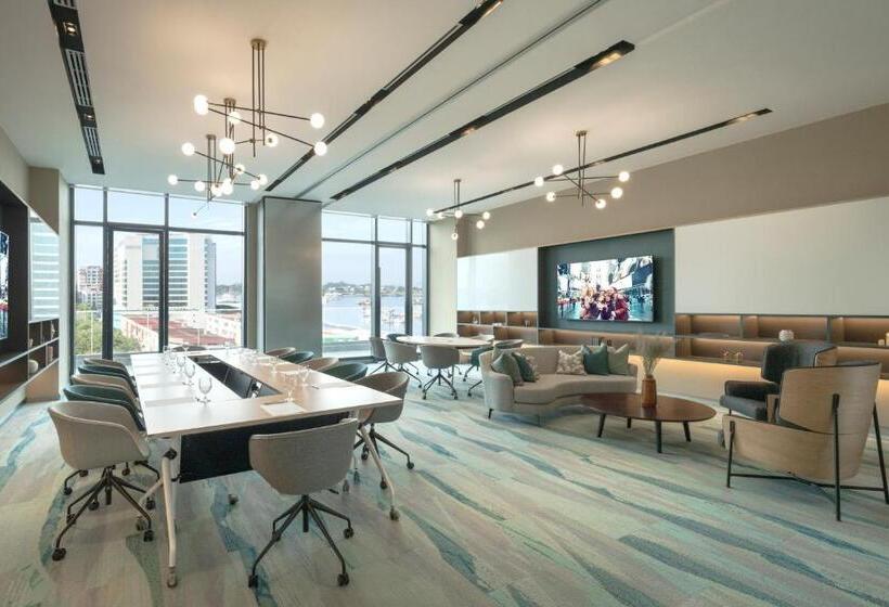 בית מלון כפרי Le Méridien Kota Kinabalu