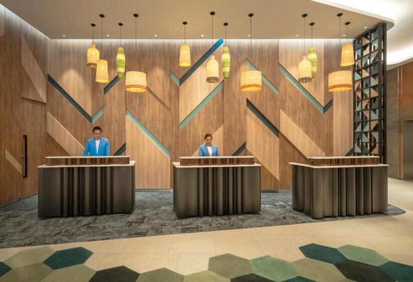 בית מלון כפרי Le Méridien Kota Kinabalu