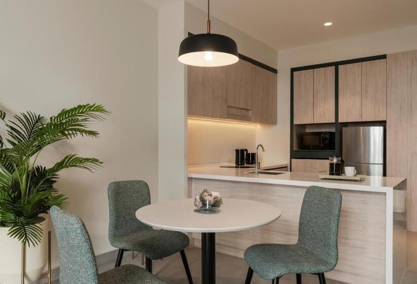 בית מלון כפרי Le Méridien Kota Kinabalu