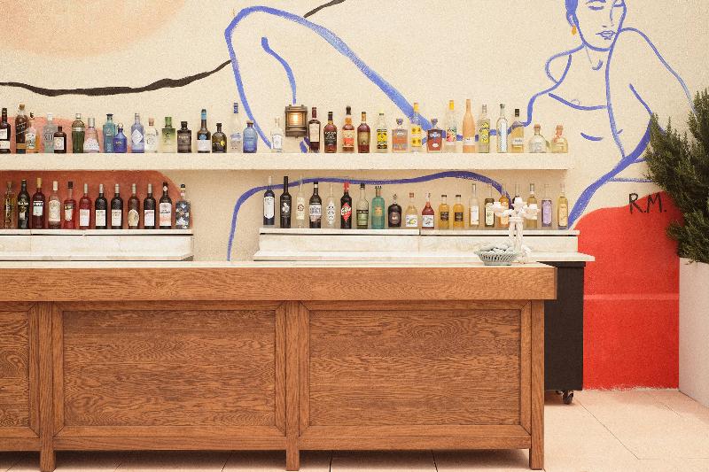 酒店 Les Roches Rouges, A Beaumier