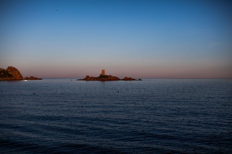 酒店 Les Roches Rouges, A Beaumier